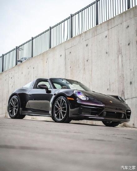 保时捷911 targa 4s