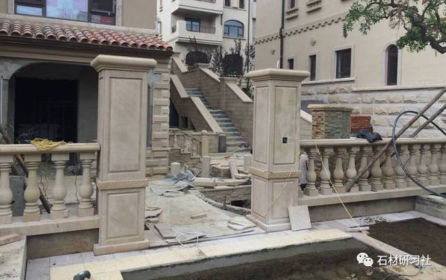 别墅围墙大门石柱设计案例大全