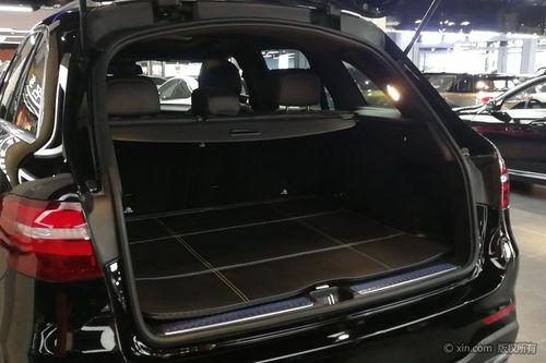 奔驰glc级后备箱