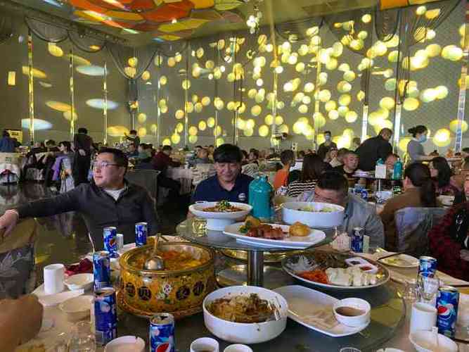 西贝宴会城(金桥店)-"1500一桌的宴席,不如浩翔1100的.