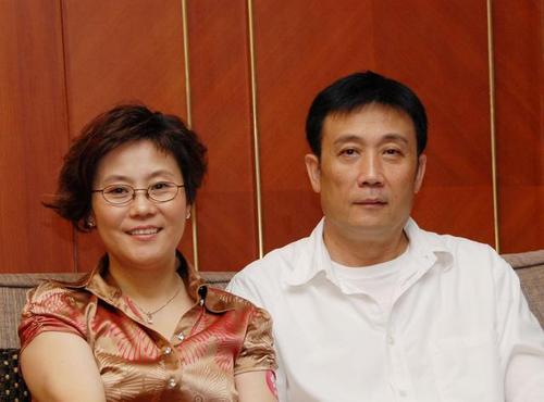 女导演李少红,捧红多位当红明星,当年死乞白赖追老公