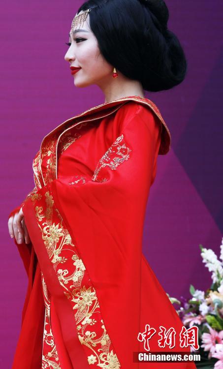西安丝绸之路国际服装节唐朝华服风采