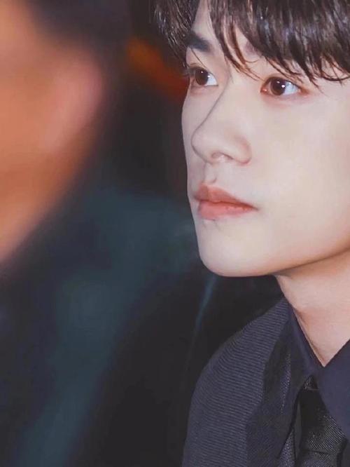 易烊千玺的神仙颜值,爱了爱了