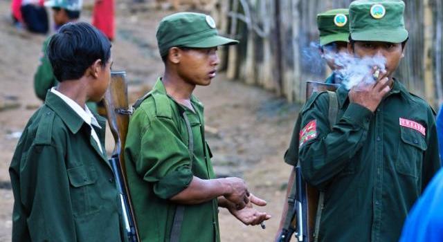 而效命于缅甸共产党的佤邦联军跟果敢同盟军快速就摆脱了缅甸共产党的