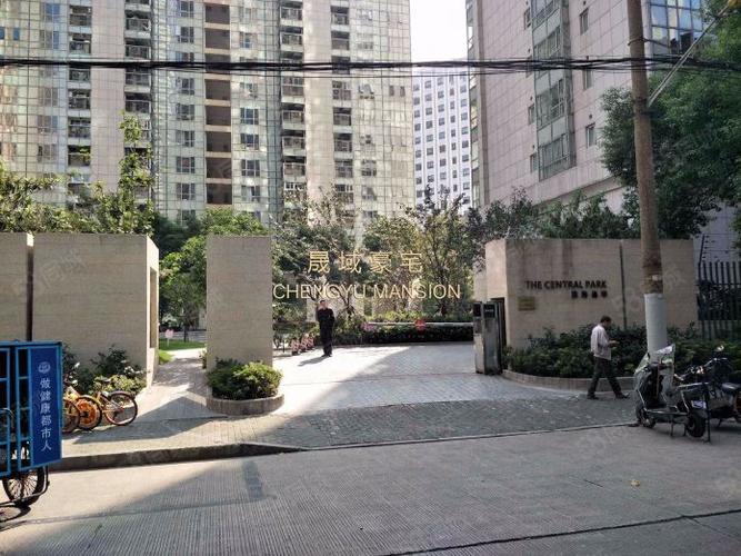 淮海晶华苑一梯一户私密性强拥新天地香港广场比邻淮海公园