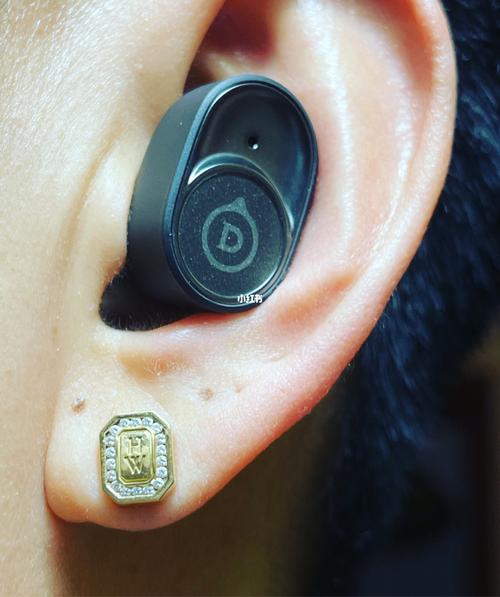 devialet 帝瓦雷降噪耳机 首发评测无线耳机_充电_无线耳机_降噪耳机
