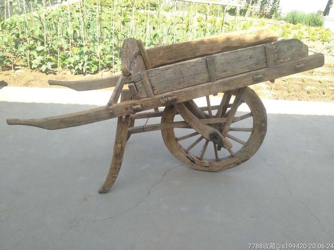 民俗老物件榆木独轮推车,保存完好,影视道具,品相完好