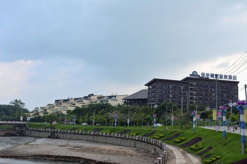 珑城半山公馆