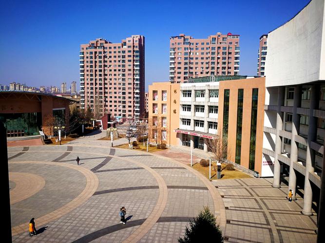 本溪市第一中学(大峪校区)