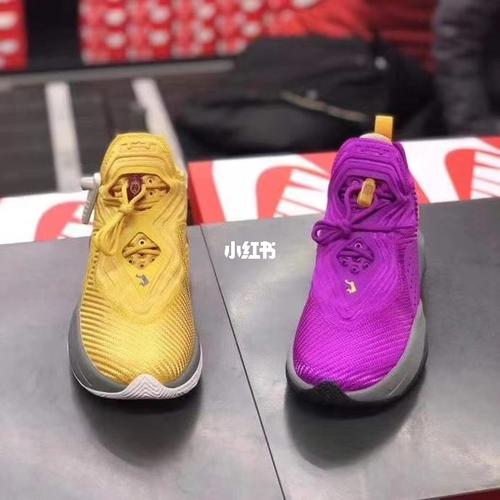 詹姆斯-鸳鸯款紫金湖人篮球鞋97_篮球鞋_詹姆斯_耐克怎么样_时尚_鞋