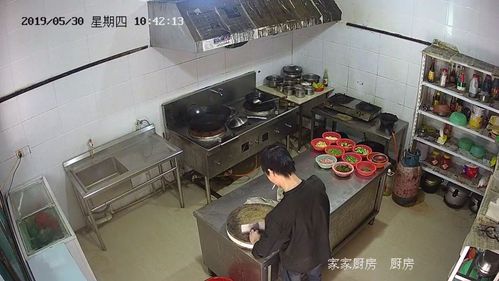 "直击后厨"如约而至啦~ 今天,让我们一起看看 "县食品药品智慧监管