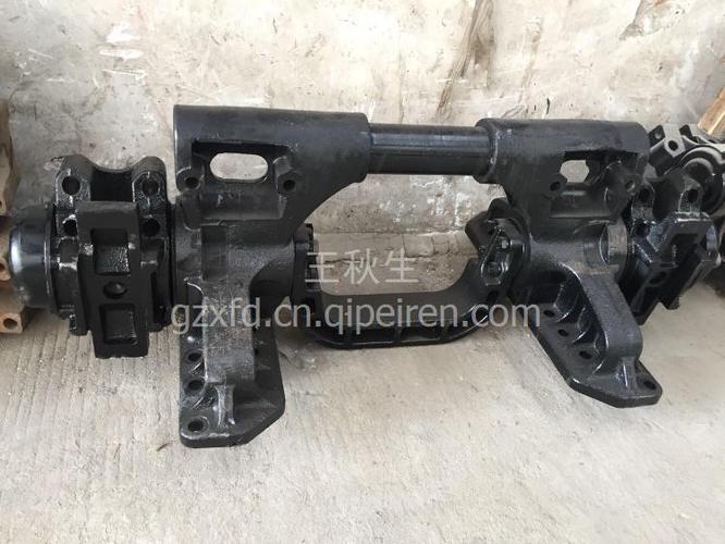 新红岩杰狮平衡轴总成新红岩杰狮平衡轴总成