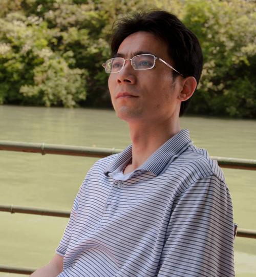 [转载]"上海市十大青年书法家"——彭烨峰