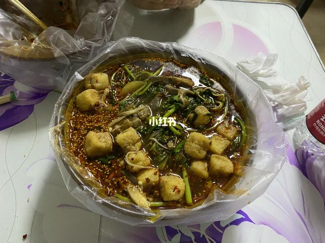 麻辣烫_麻辣烫_零食_焦虑_社交_外卖_美食_美食探店