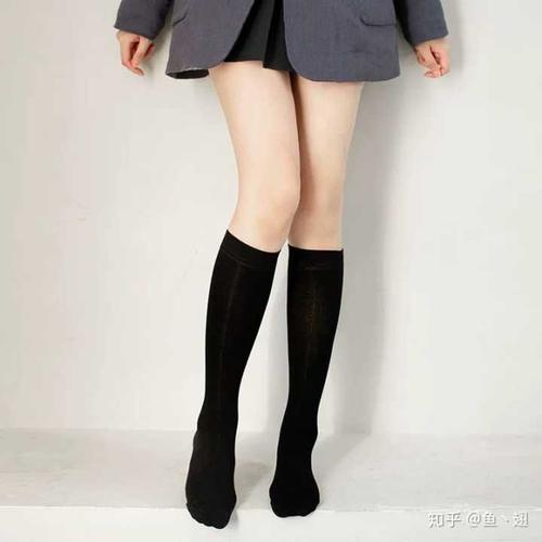 有没有什么比较显腿瘦和遮小腿的袜子?