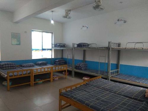 高阳县特殊教育中心 ——美丽的校园,温馨的家