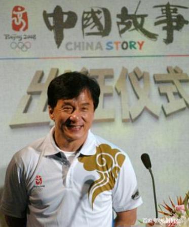 其实,上个世纪80,90年代的香港老牌港星们,对祖国的强烈归属感和自豪