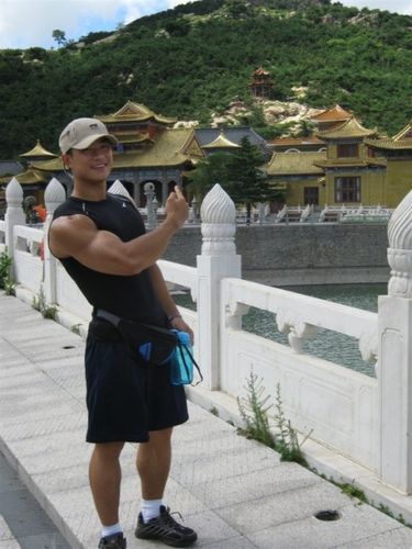 阳光大学肌肉男 陈康 - 李雨菲的日志 - 大斌健身网 - powered by