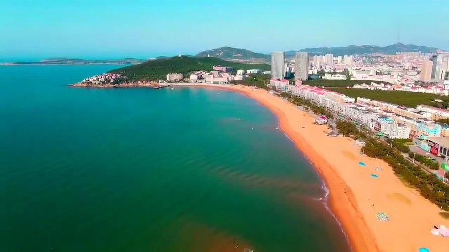 航拍威海国际海水浴场最干净的海水细软的沙子,来了都不想走