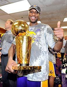 拉玛尔·奥多姆助湖人夺得总冠军-中文百科在线图片