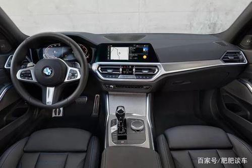 宝马3系内饰