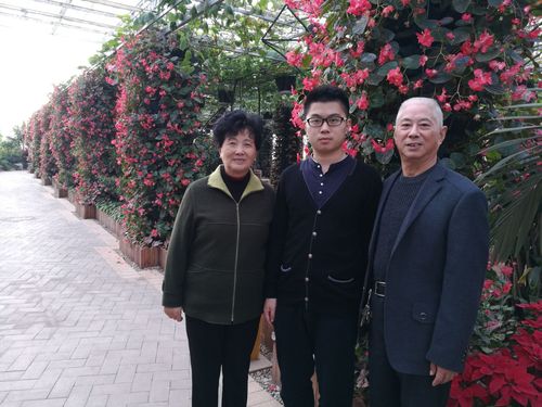 阜宁七彩农业园水晶花宫