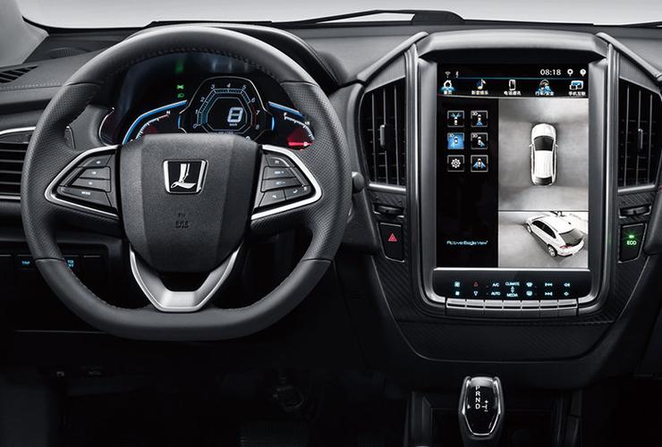内饰大屏亮人眼 实拍全新纳智捷u5 suv