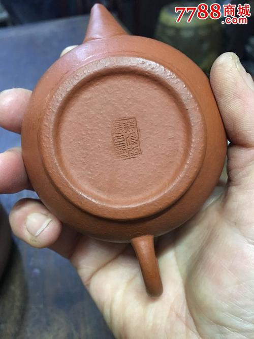 荆溪恵孟臣制款的100cc全手工制的水平
