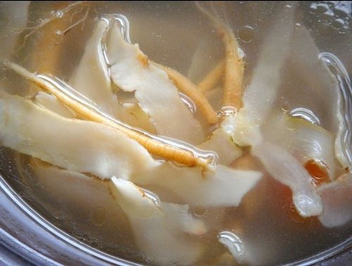 参须玉竹汤--益气养阴 清热润肺