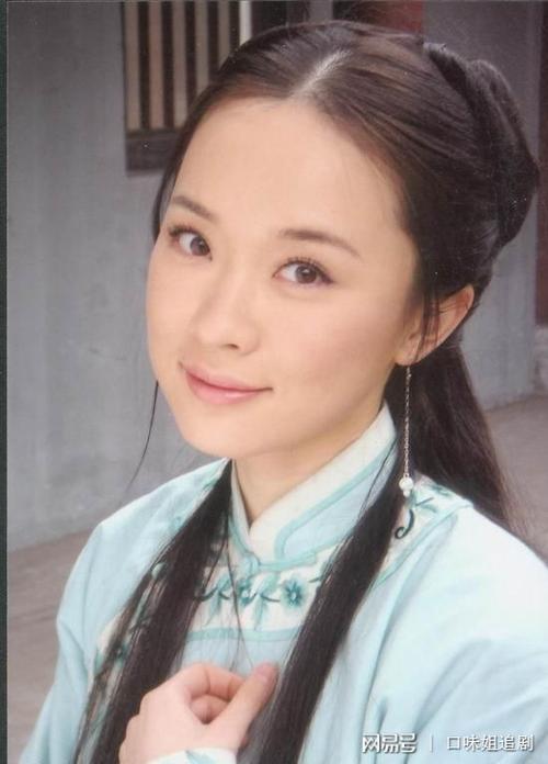 霍思燕版本的小白菜   历经15年,随着社会审美的发展