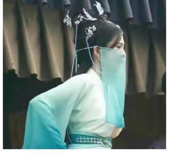 《长月无烬》罗云熙新剧来袭,女神白鹿造型抢眼,这追
