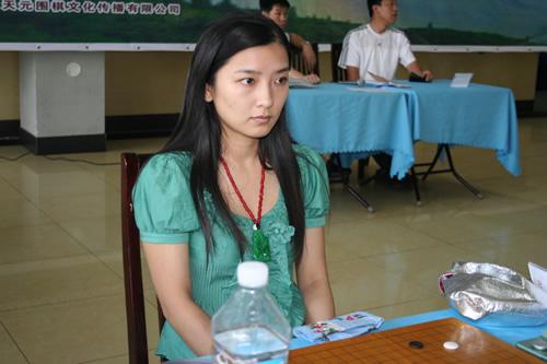 毛昱衡