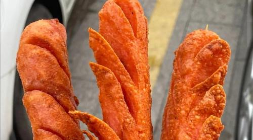 30秒学会油炸淀粉肠的做法