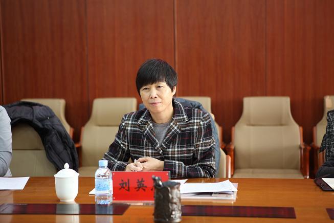 自治区高院刘英杰副院长一行来赤峰法院调研执行及"执转破"工作