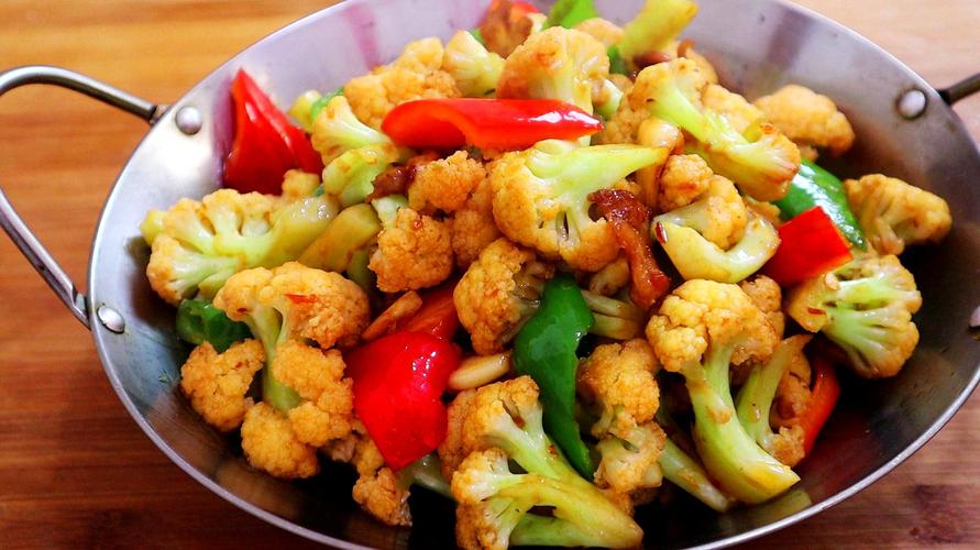 饭店的干锅花菜为啥那么好吃?大厨教你正确做法,比吃肉还香