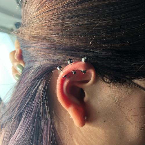 打耳洞上瘾哈,我又来了,位置好找,停车方便,环境好,估计下次来就体验