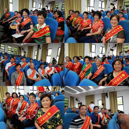 台下,"最美五老"们精神饱满,他们满怀期待而来,并将全身心投入五天