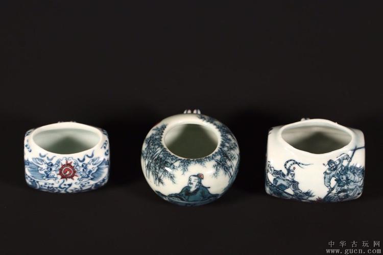 回流名家款青花釉里红鸟食罐一套