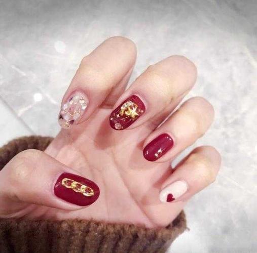 过年流行的美甲图片