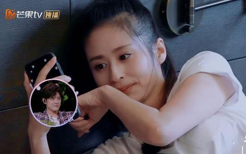 颖儿和小月亮通话泪流不止,付辛博眼眶红红,婆婆说了14个字暖心