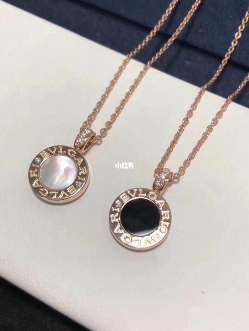 宝格丽双面黑白陶瓷项链_项链_宝格丽怎么样_时尚_配饰