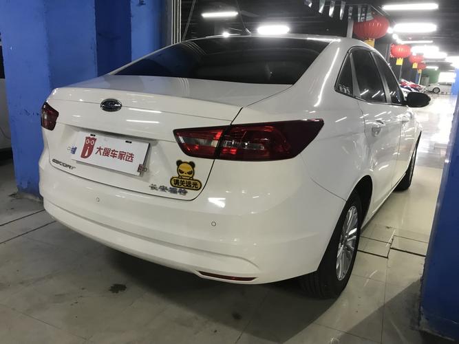 【烟台】2018年1月 福特 福睿斯 2017款 改款 1.5l 自动舒适型 自动档