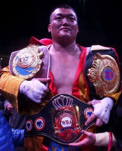 中国泰森张君龙ko强劲对手,获美国拳击专家盛赞