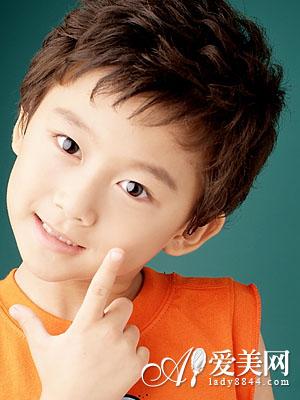 男孩儿童短发发型