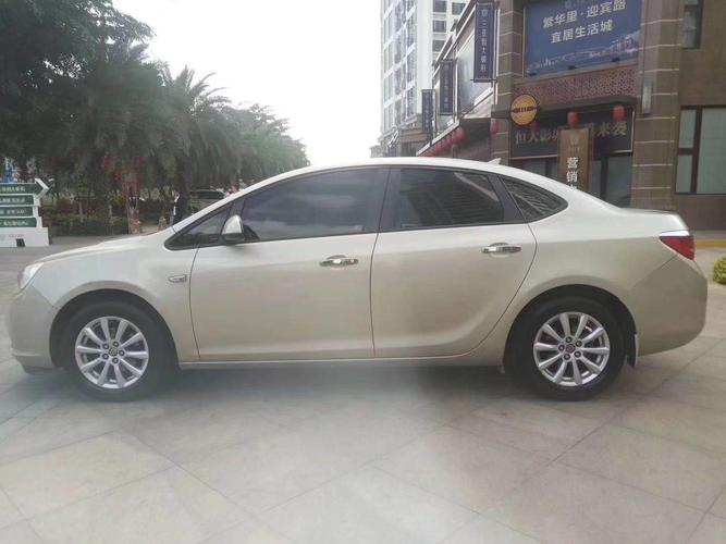 别克英朗gt多少钱 别克英朗2012款现在值多少钱