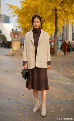 美女街拍穿搭:一切皆有定数,求之不得,弃之不舍
