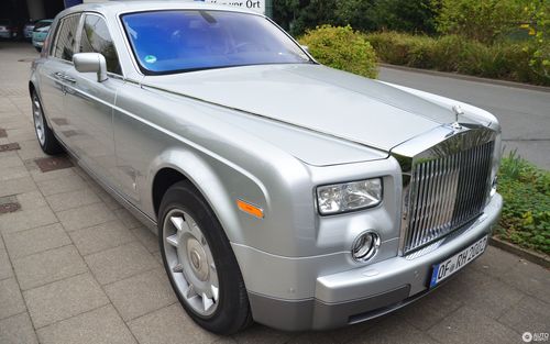 rolls-royce phantom