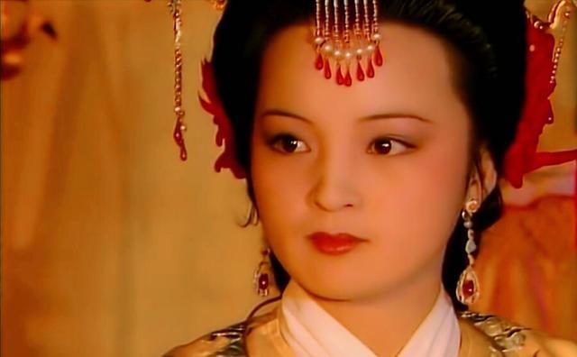 贾元春的真实死因在红楼梦中给了精妙绝伦的暗示