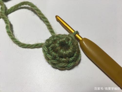 钩针趣味小物系列,惟妙惟肖的蜘蛛钩编教程,孩子也可