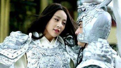 她是赵云的女人是五虎上将的妹妹有一身的好武艺少见的女将
